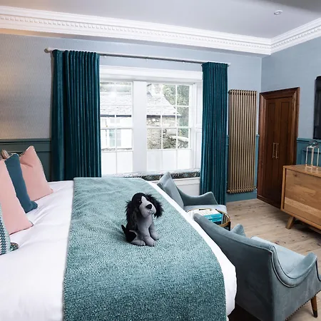 Bed and breakfast Aynsome Manor