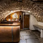 Bed & Breakfast Aynsome Manor