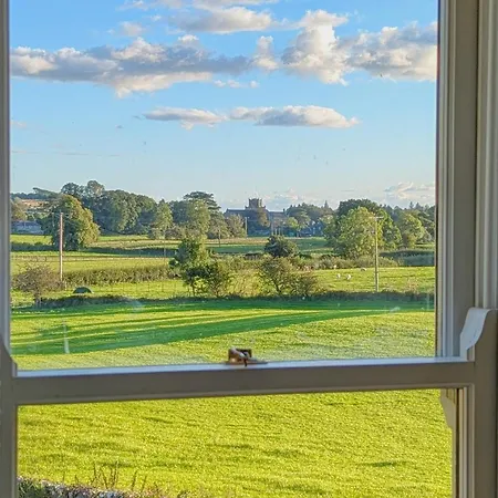 Bed & Breakfast Aynsome Manor Cartmel