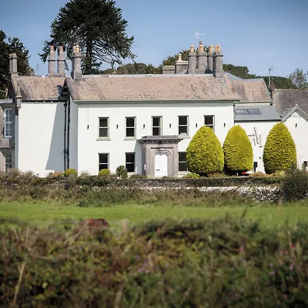 ベッド・アンド・ブレックファスト Aynsome Manor