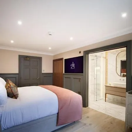 Alojamento de Acomodação e Pequeno-almoço Aynsome Manor 4*