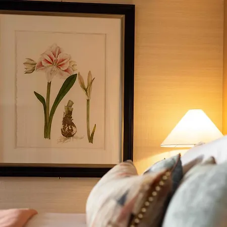 Alojamento de Acomodação e Pequeno-almoço Aynsome Manor 4*